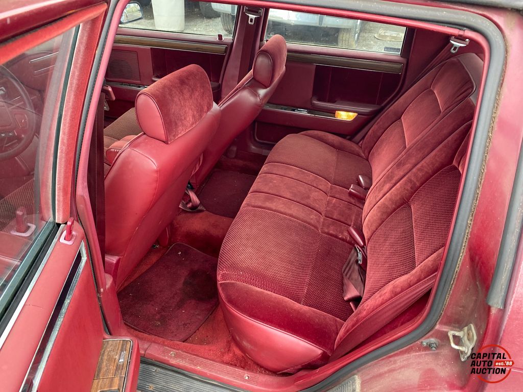 1992 DODGE DYNASTY 8