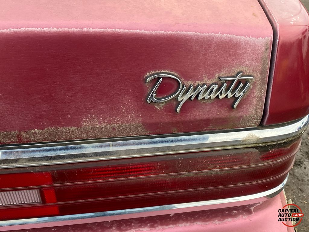 1992 DODGE DYNASTY 11