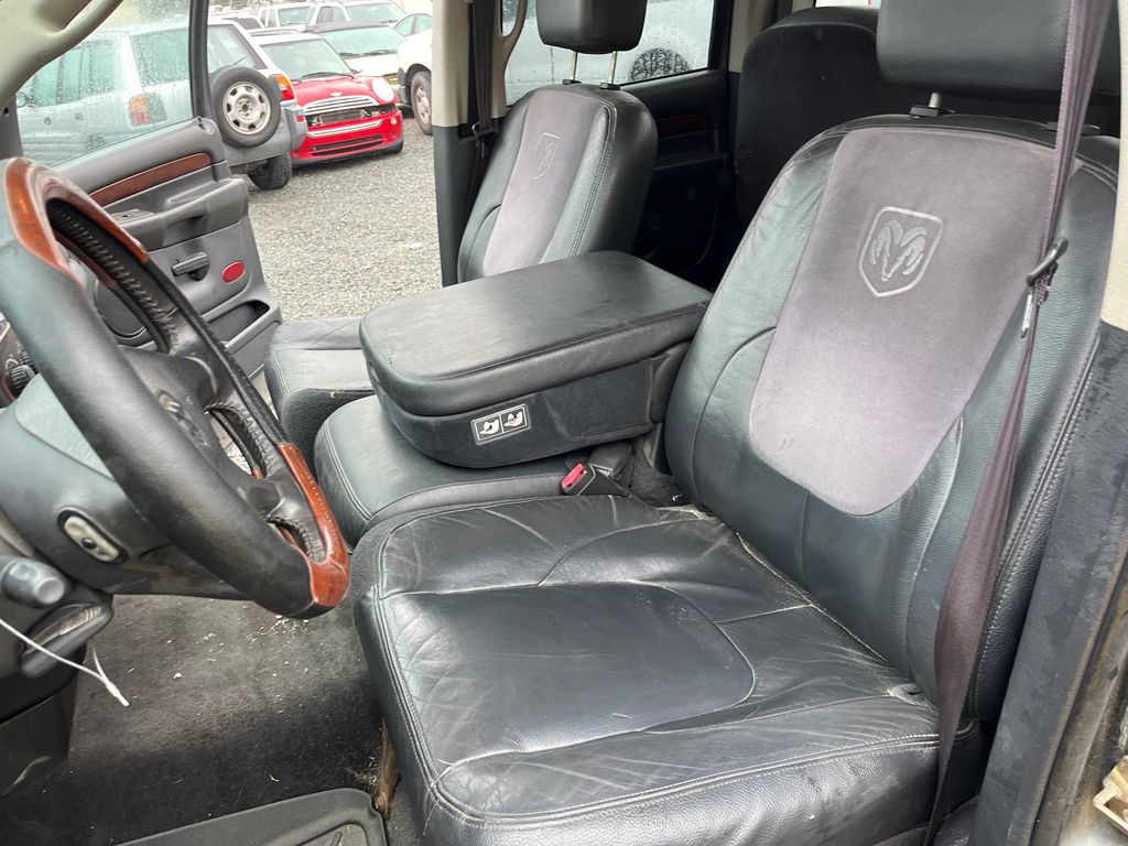 2003 DODGE RAM 2500 7