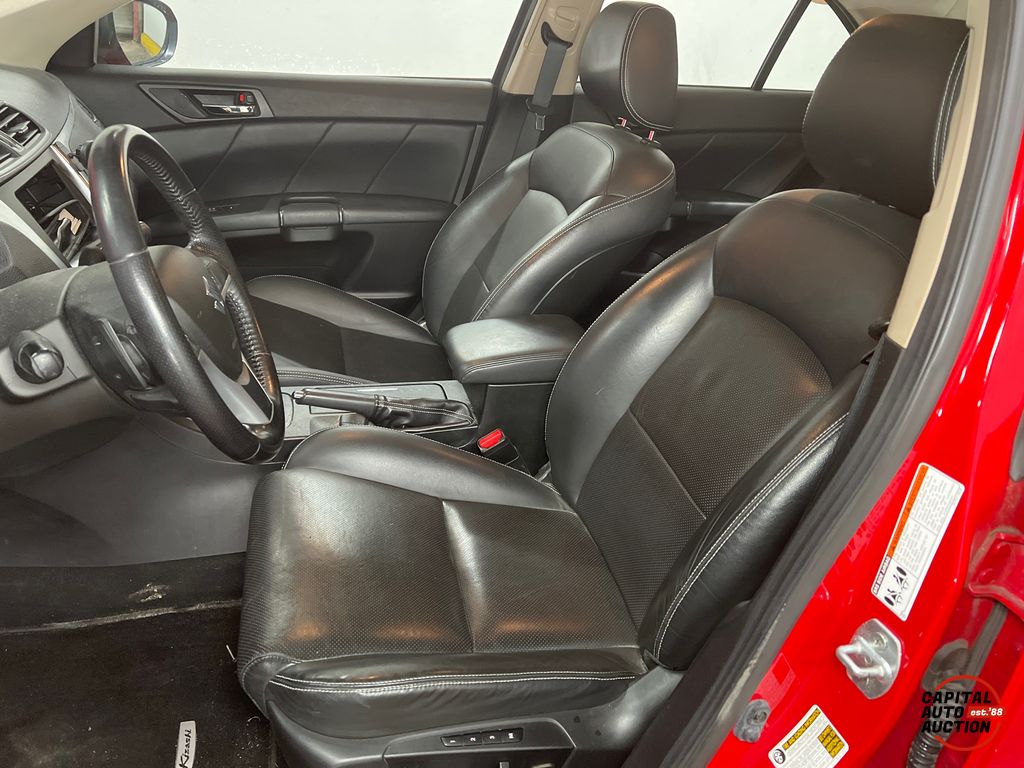 2012 Suzuki Kizashi SLS 7