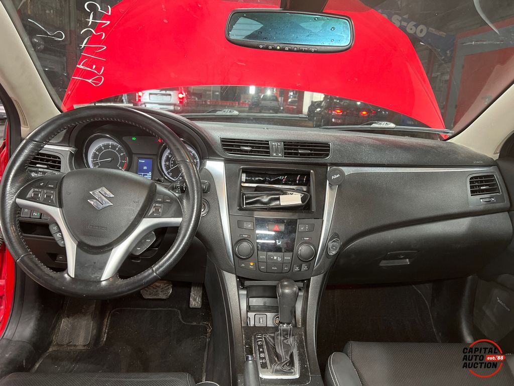 2012 Suzuki Kizashi SLS 10