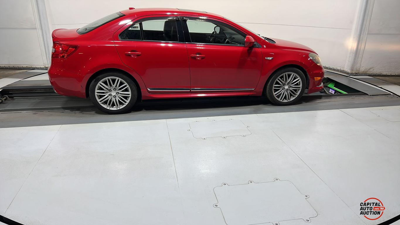 2012 Suzuki Kizashi SLS 12
