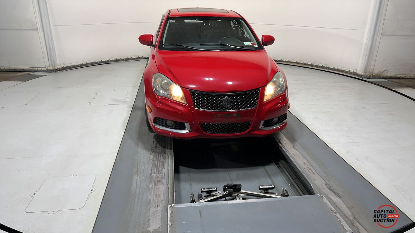 2012 Suzuki Kizashi SLS 5