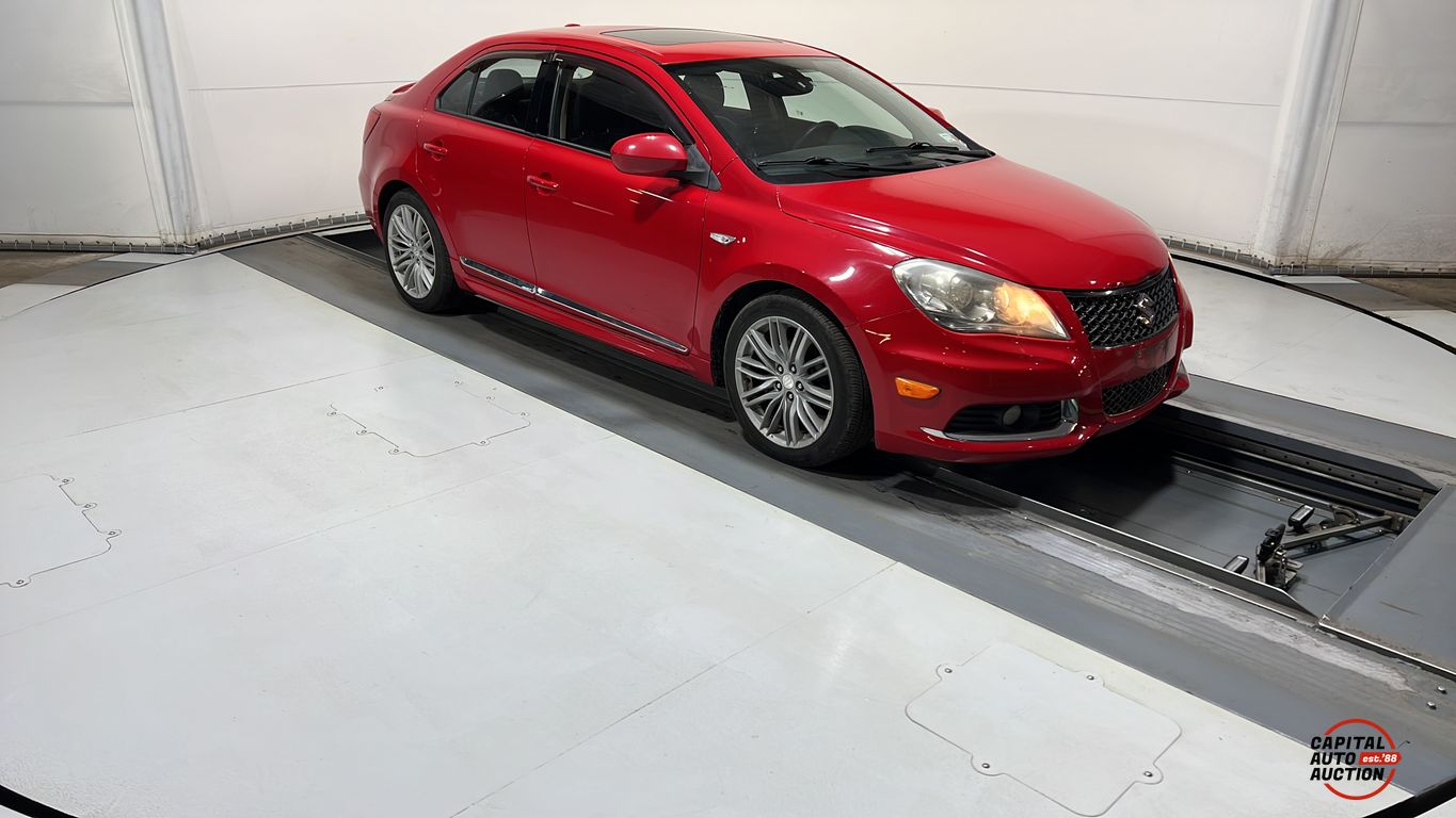 2012 Suzuki Kizashi SLS 0