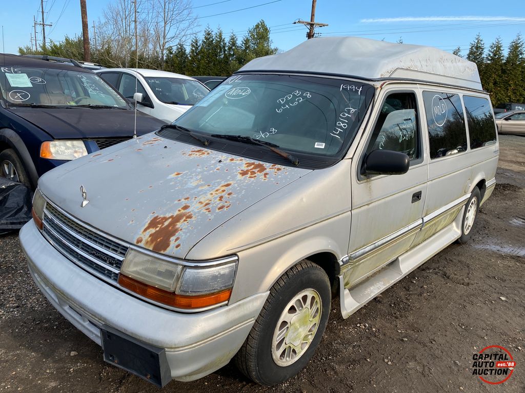 1994 PLYMOUTH GRAND VOYAGER 1