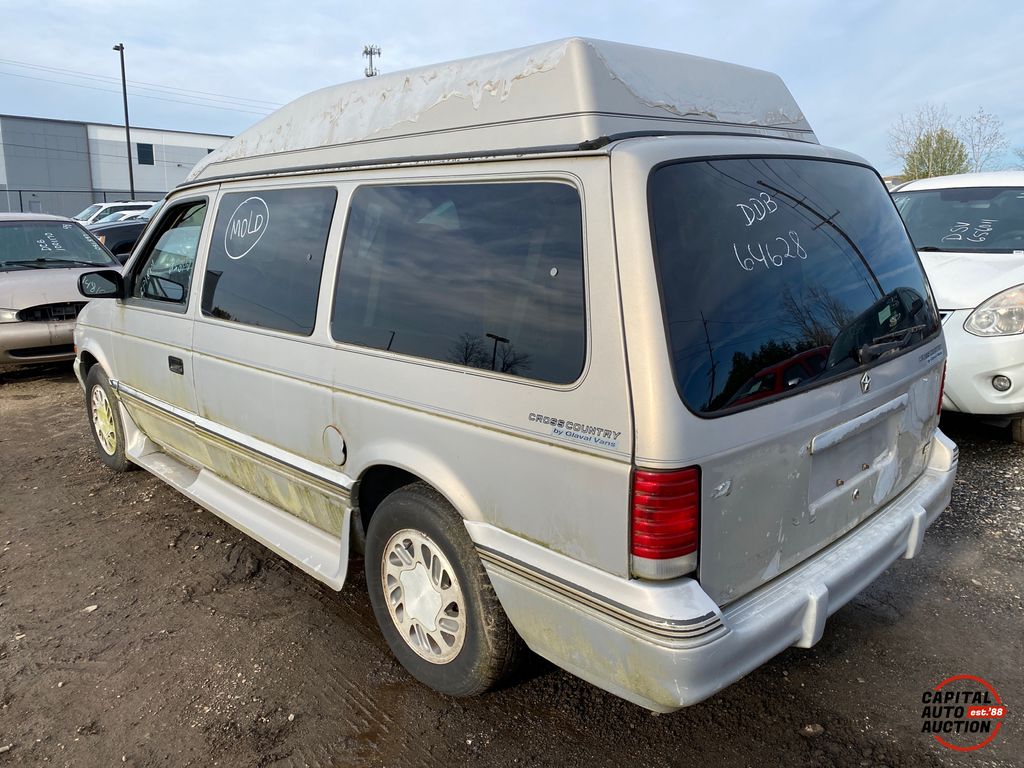 1994 PLYMOUTH GRAND VOYAGER 2