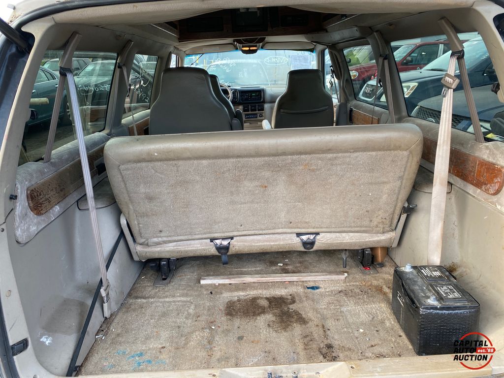 1994 PLYMOUTH GRAND VOYAGER 11