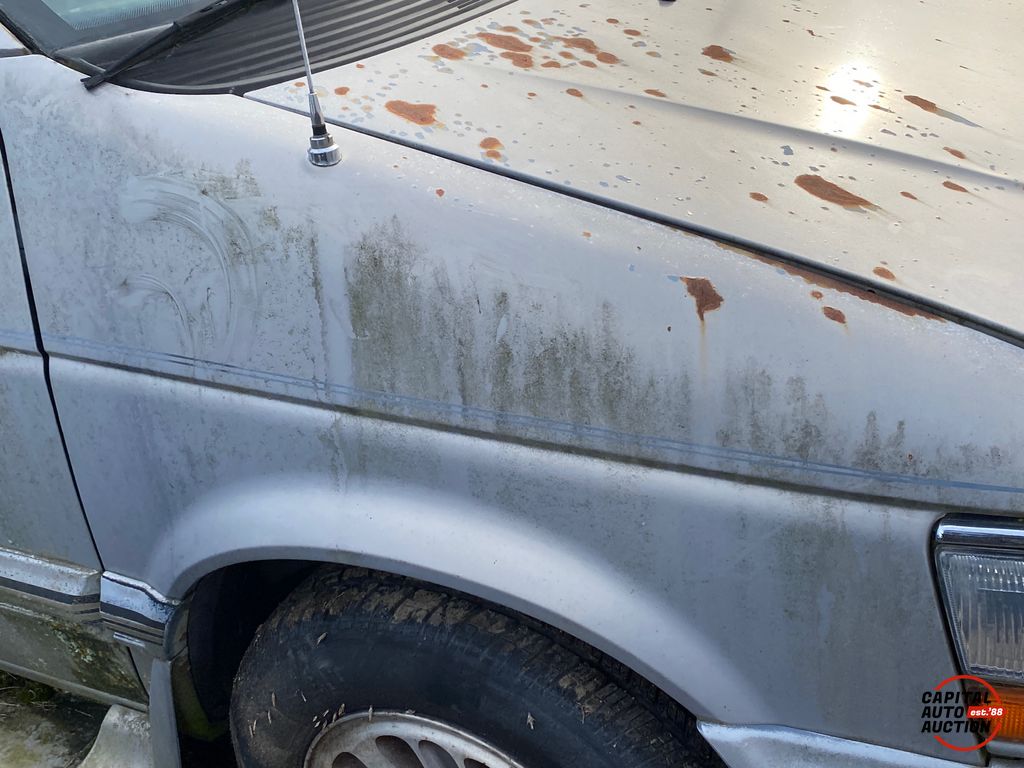 1994 PLYMOUTH GRAND VOYAGER 15