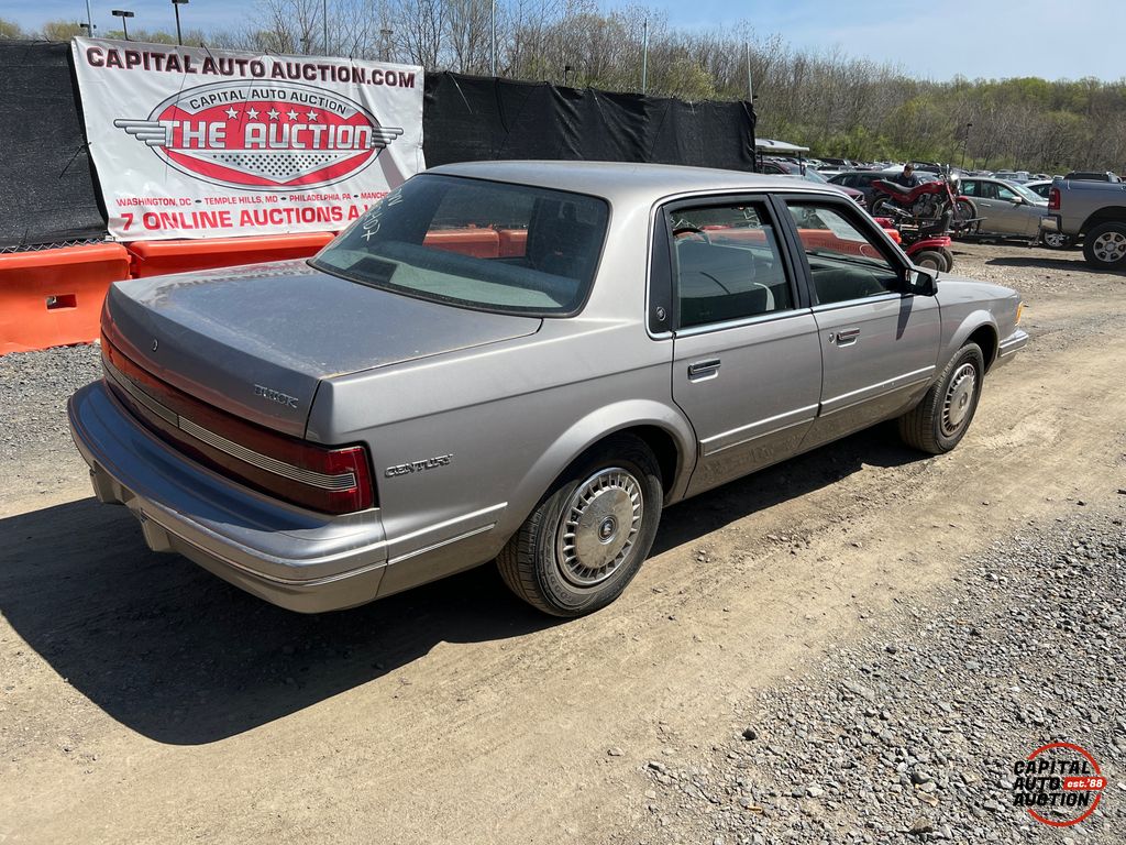1995 BUICK CENTURY 3