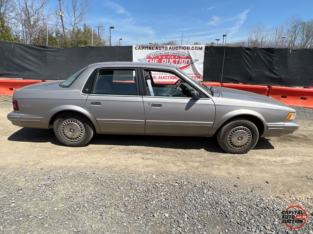1995 BUICK CENTURY 12