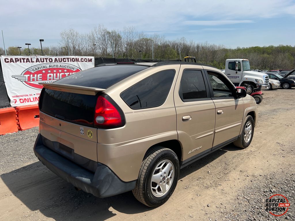 2004 Pontiac Aztek 3