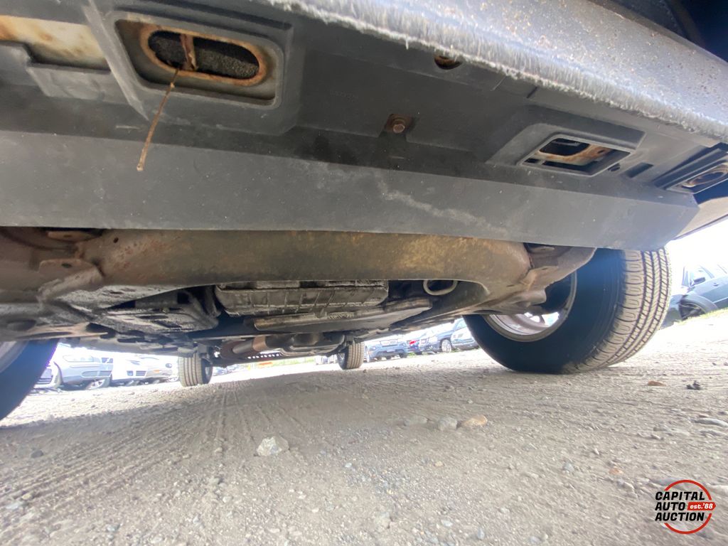 2004 Pontiac Aztek 18