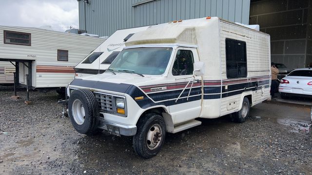 Internet Auction WNC100917 1989 Ford Econoline 350