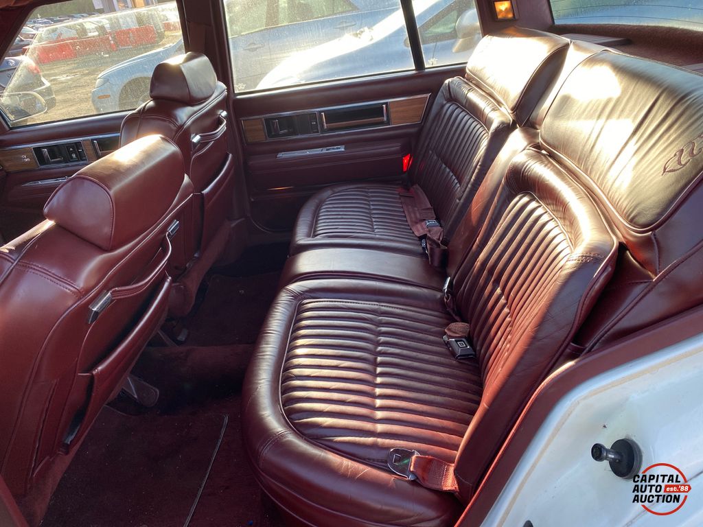 1985 Oldsmobile Ninety-Eight 8