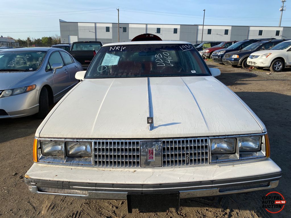 1985 Oldsmobile Ninety-Eight 5