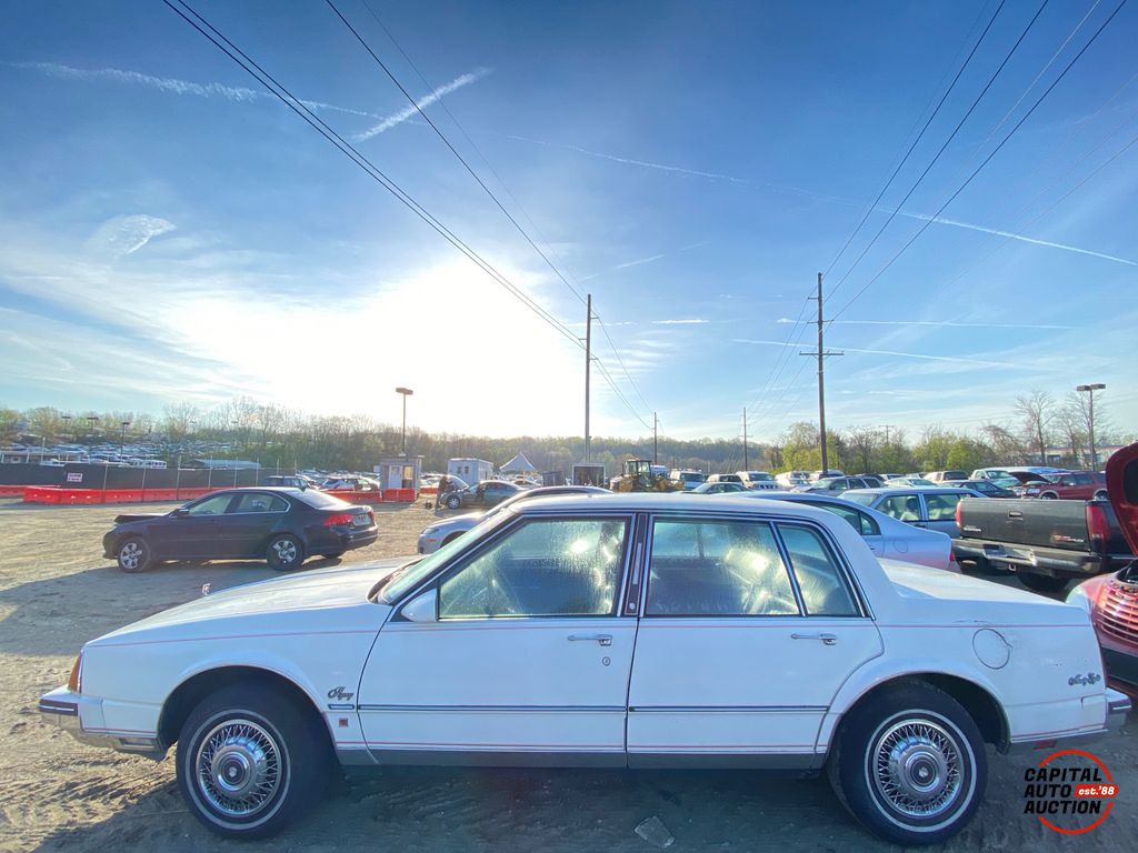 1985 Oldsmobile Ninety-Eight 15