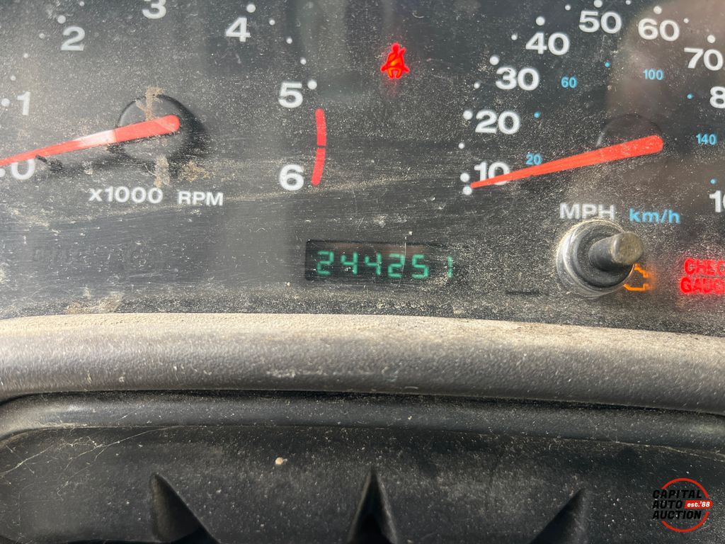 2002 JEEP WRANGLER SPORT 4