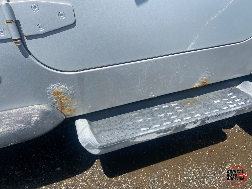 2002 JEEP WRANGLER SPORT 13