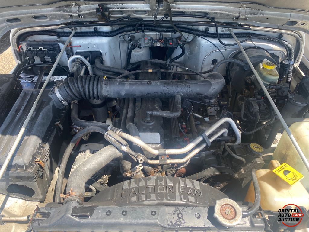 2002 JEEP WRANGLER SPORT 9