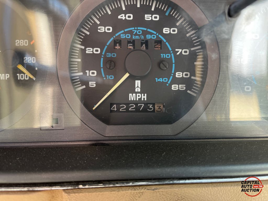 1986 Oldsmobile Cutlass Ciera 4