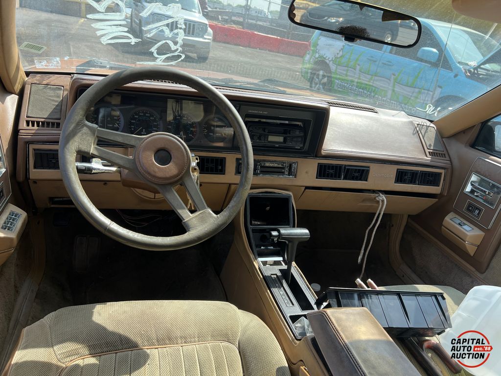 1986 Oldsmobile Cutlass Ciera 10