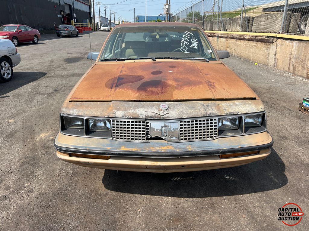 1986 Oldsmobile Cutlass Ciera 5