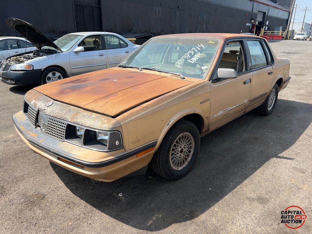 1986 Oldsmobile Cutlass Ciera 1