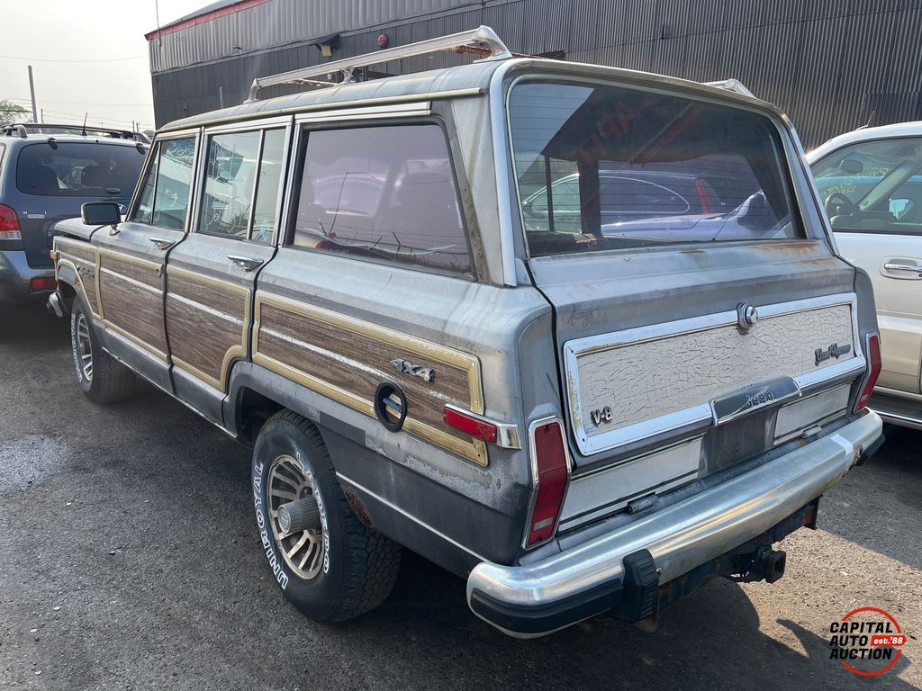 1987 JEEP Grand Wagoneer 2
