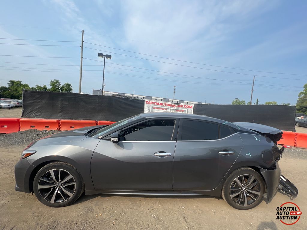 2022 NISSAN MAXIMA 13