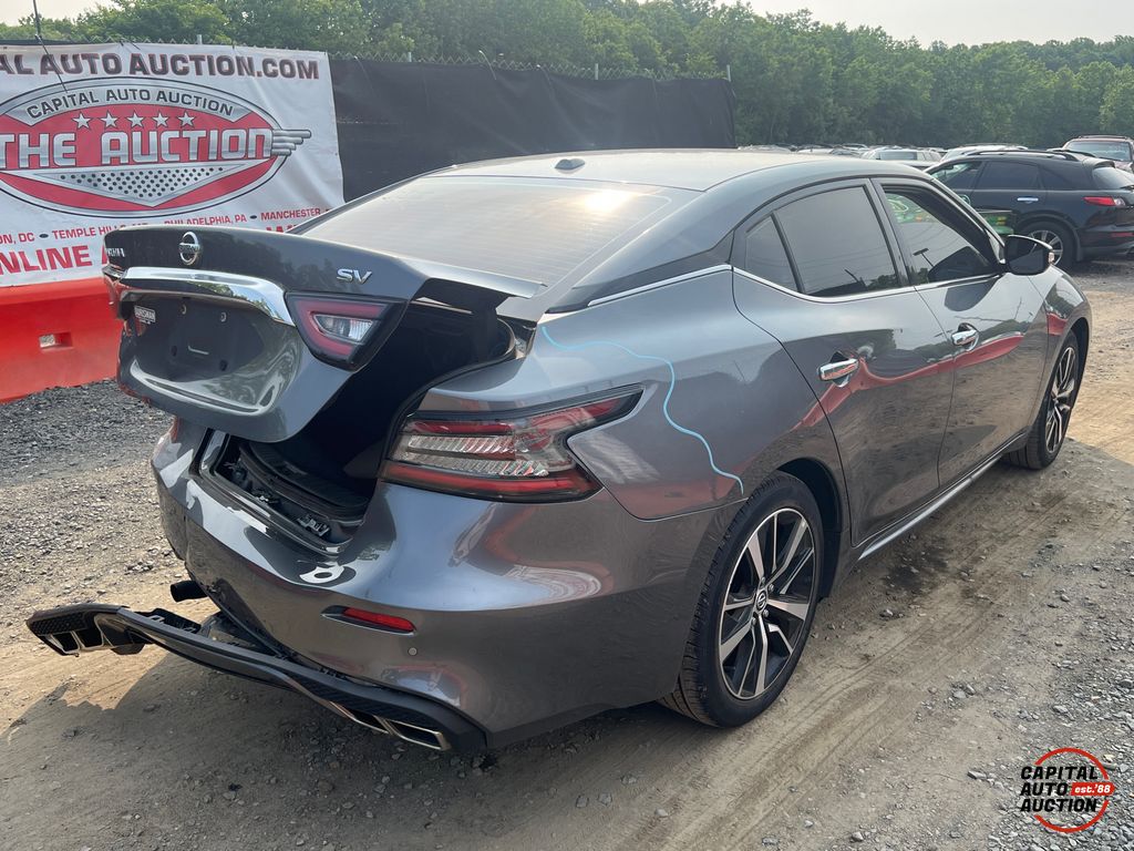 2022 NISSAN MAXIMA 3