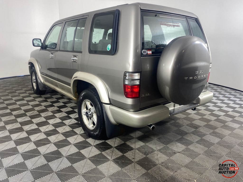 2001 ISUZU TROOPER 2