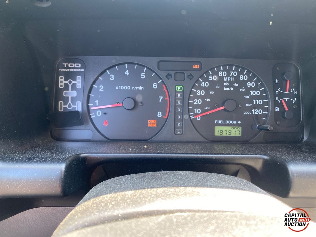 2001 ISUZU TROOPER 4