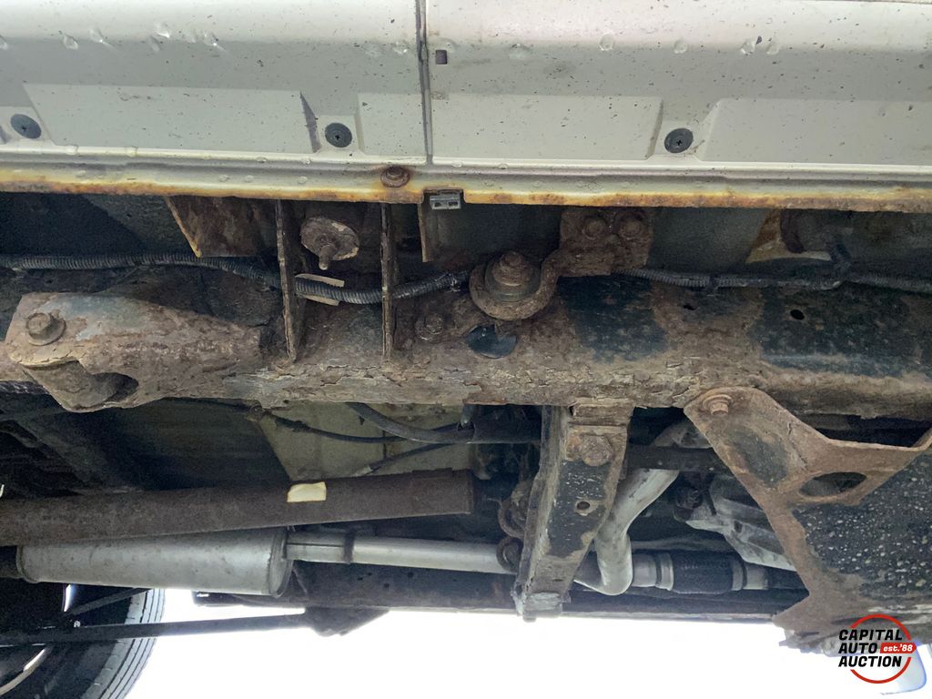 2001 ISUZU TROOPER 19