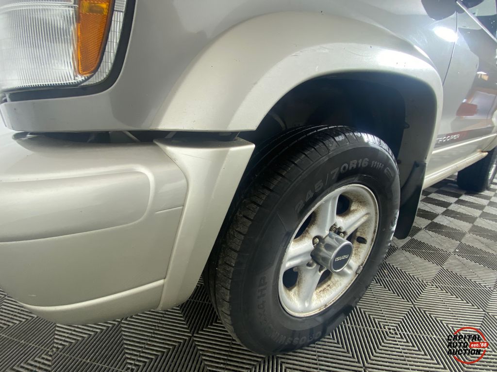 2001 ISUZU TROOPER 14