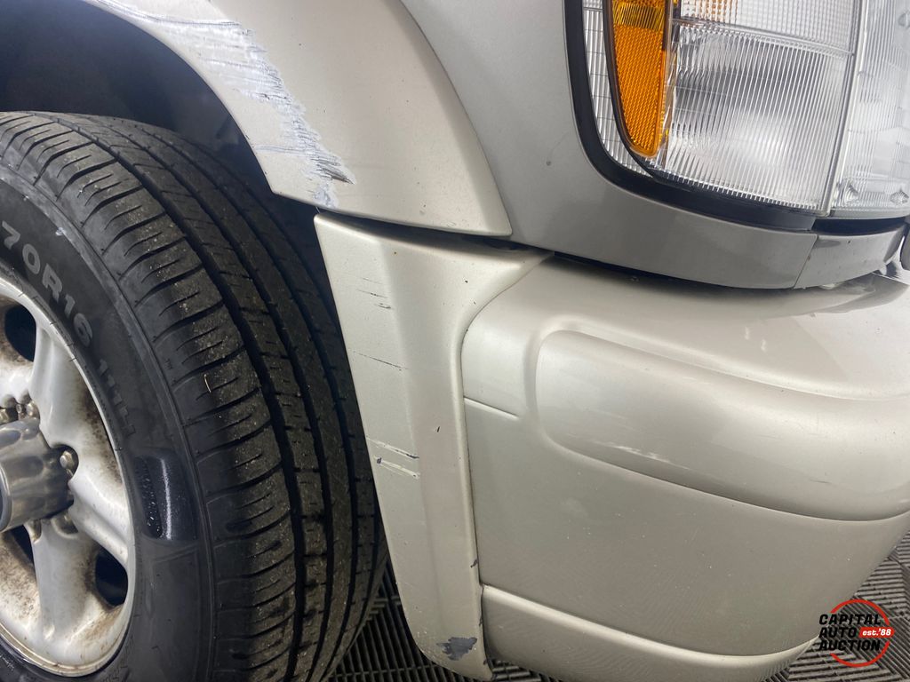 2001 ISUZU TROOPER 15