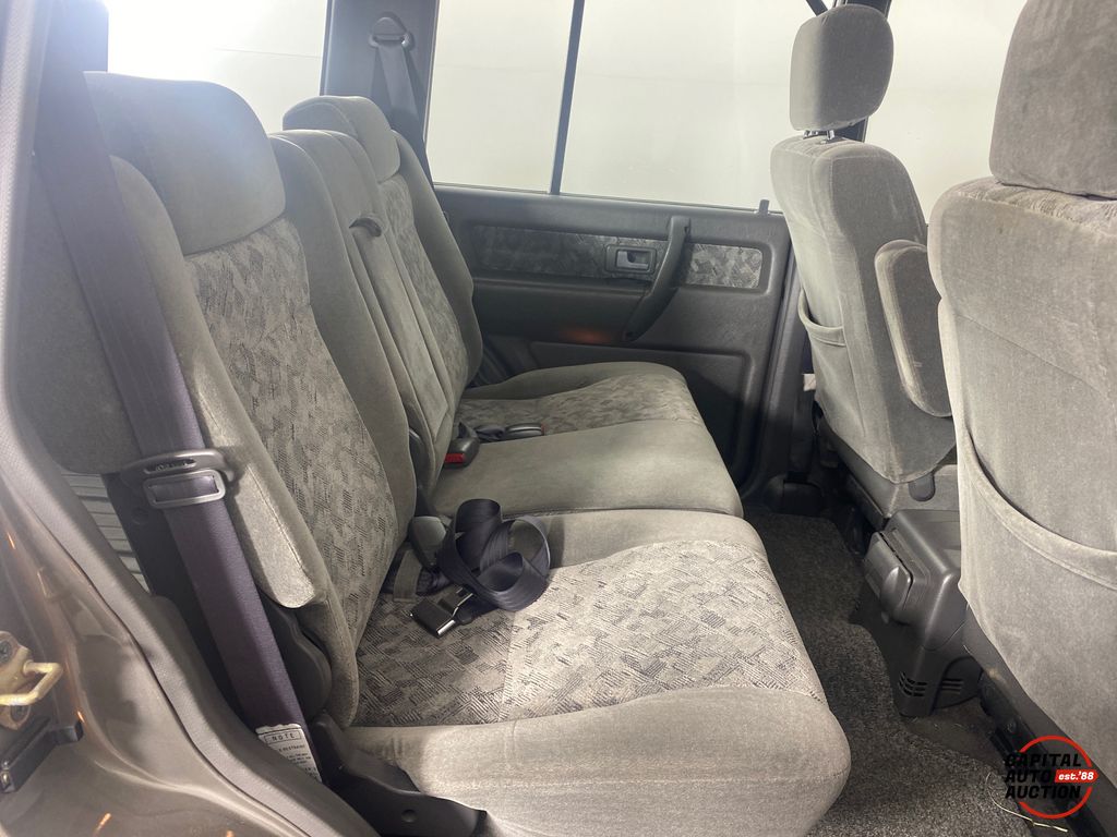 2001 ISUZU TROOPER 8