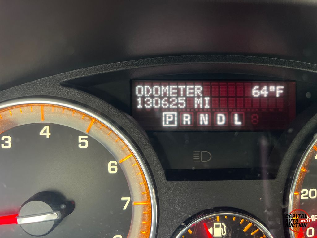 2009 SATURN OUTLOOK XE 4