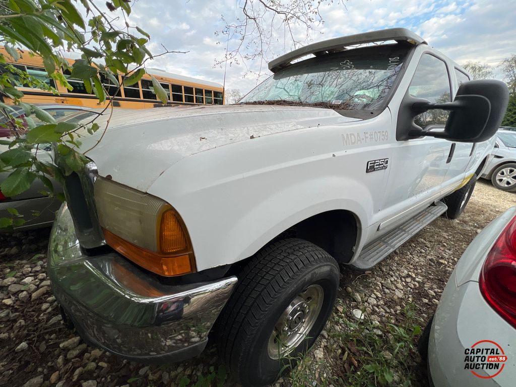 2001 FORD F-250 Super Duty 1