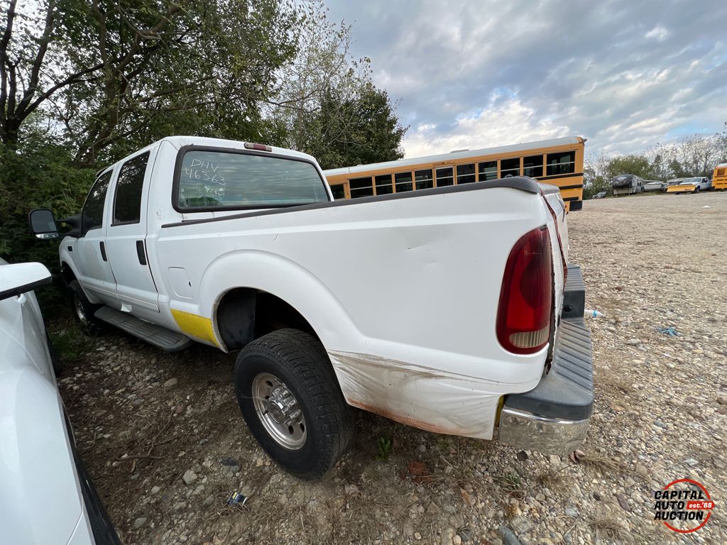 2001 FORD F-250 Super Duty 18