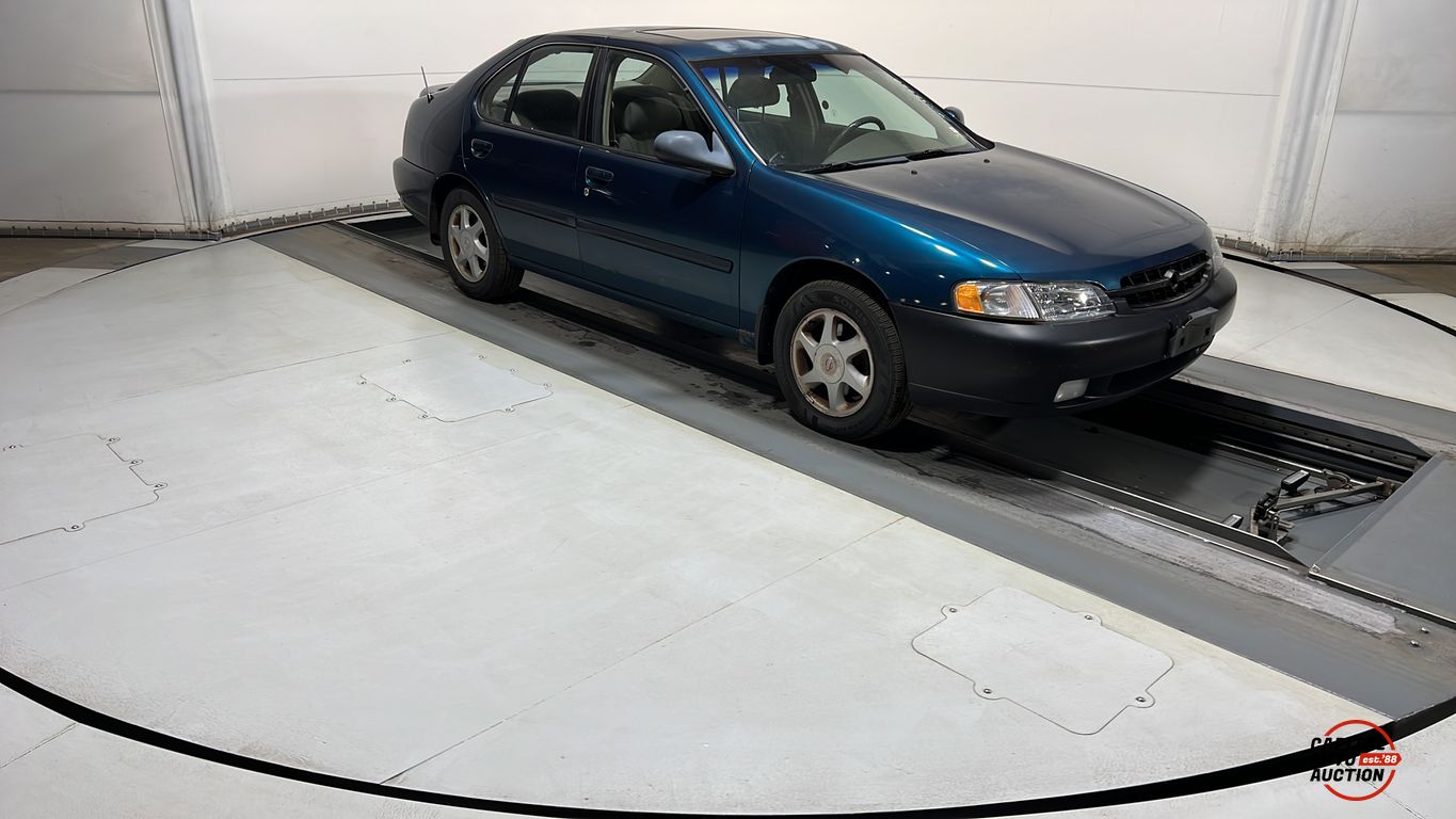 1998 NISSAN ALTIMA SE 0