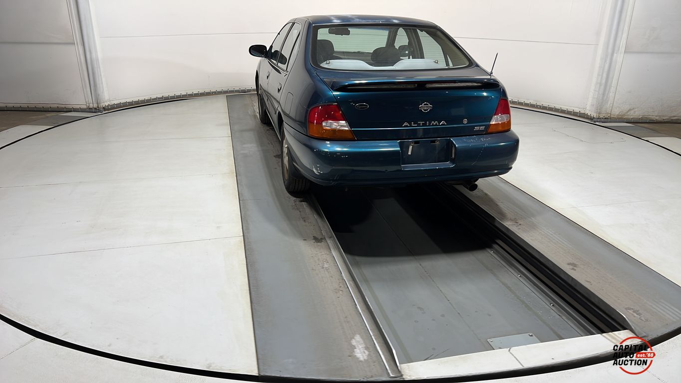 1998 NISSAN ALTIMA SE 6
