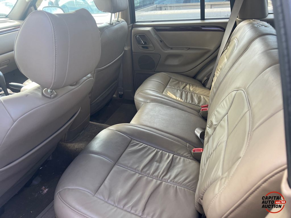 2003 JEEP GRAND CHEROKEE LIMITED 8