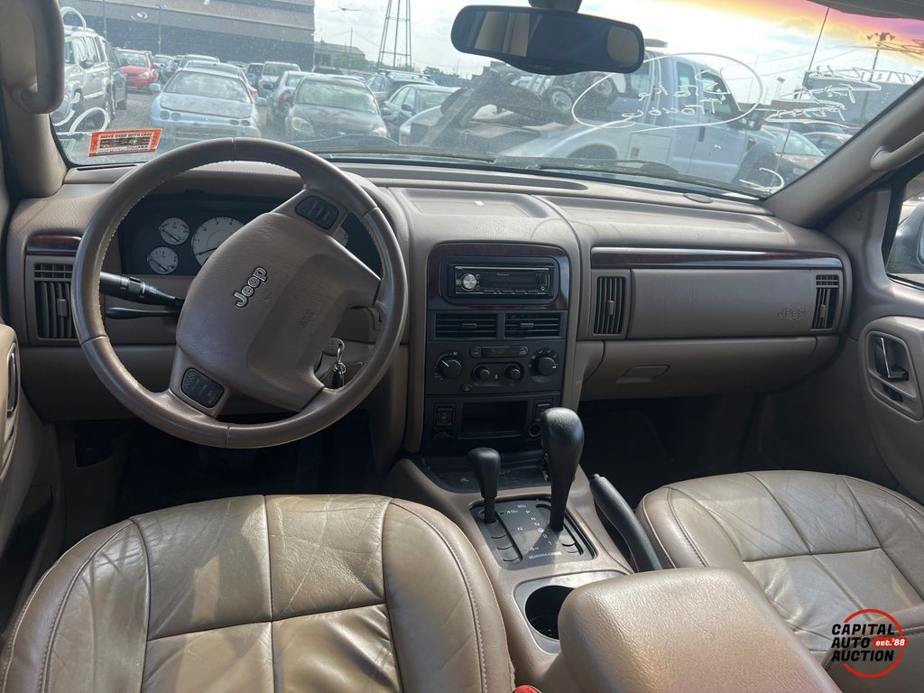 2003 JEEP GRAND CHEROKEE LIMITED 10