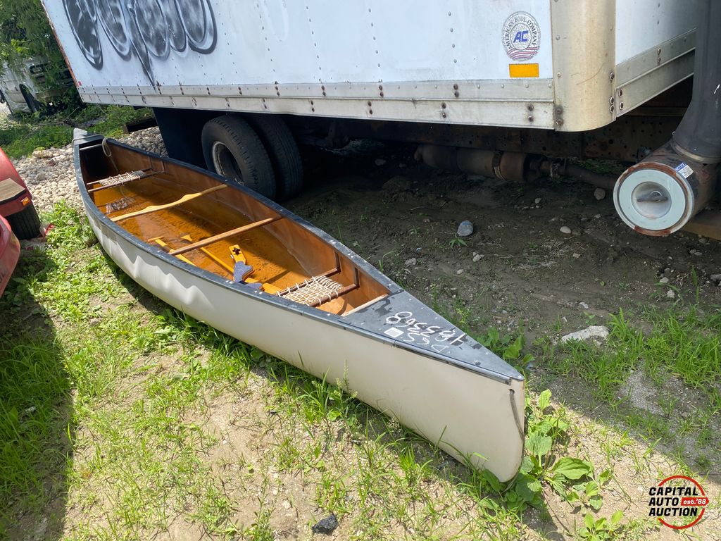1986 LL Bean Kevlar canoe 0