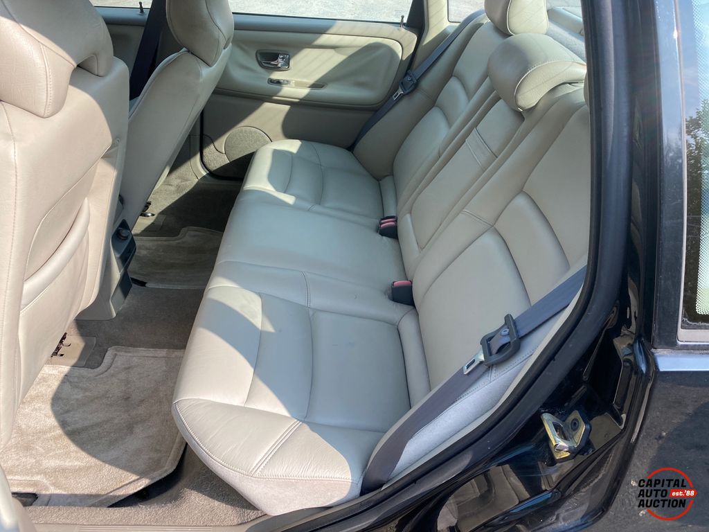 1999 VOLVO S70 8