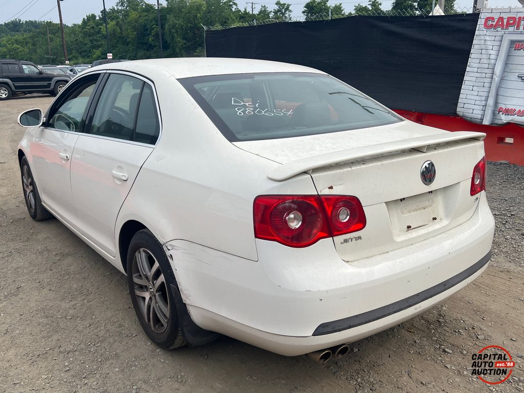 2006 VOLKSWAGEN JETTA 2