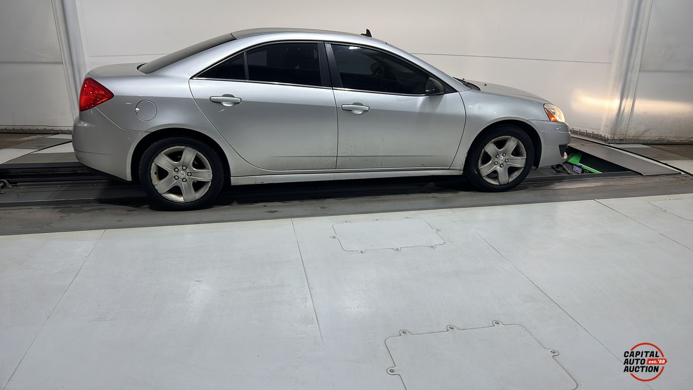 2010 PONTIAC G6 12