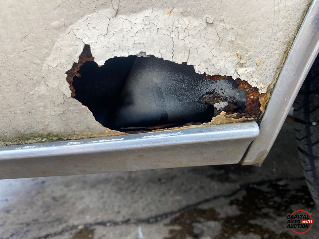 1983 OLDSMOBILE Toronado 13