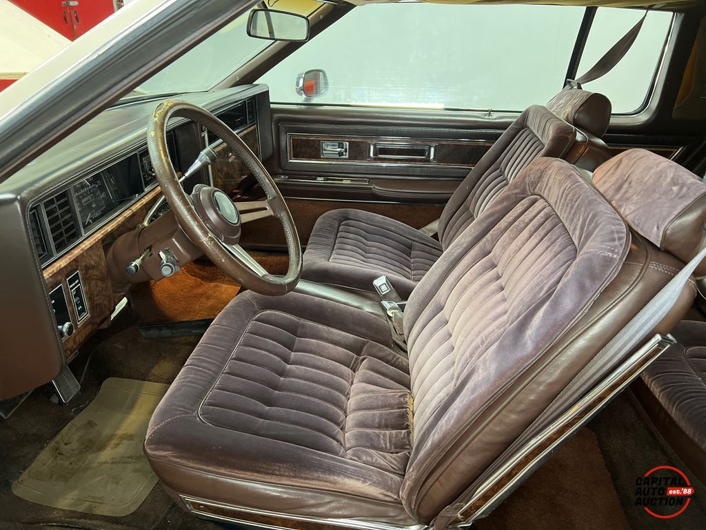 1983 OLDSMOBILE Toronado 7