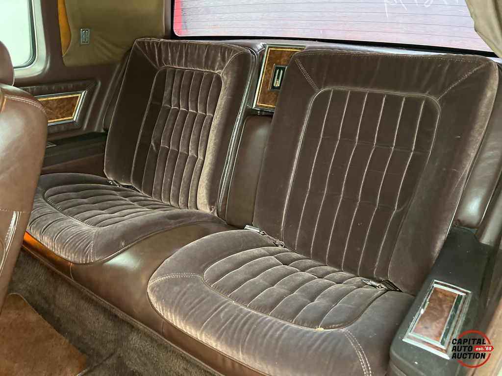 1983 OLDSMOBILE Toronado 8